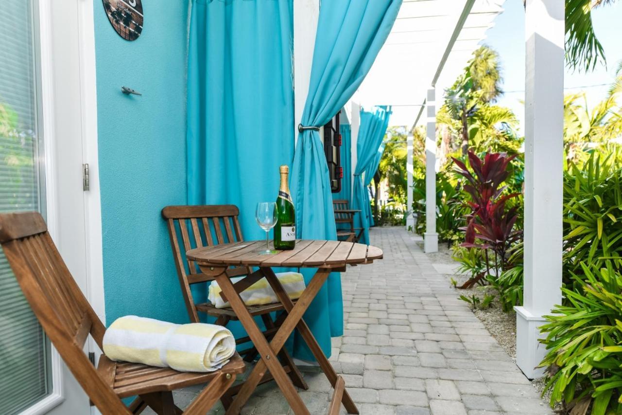 Tropical Breeze Resort Sarasota Exterior foto